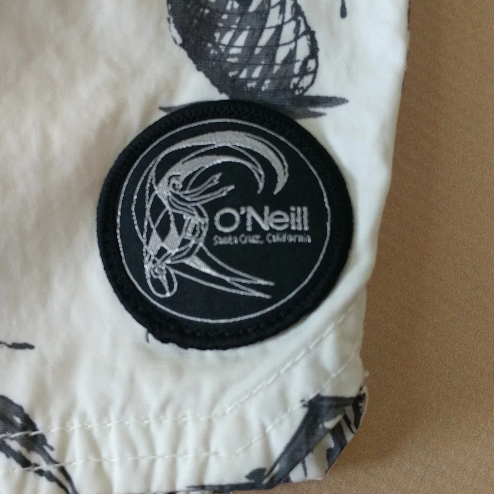 O'Neill Santa Cruz board shorts. Size 36